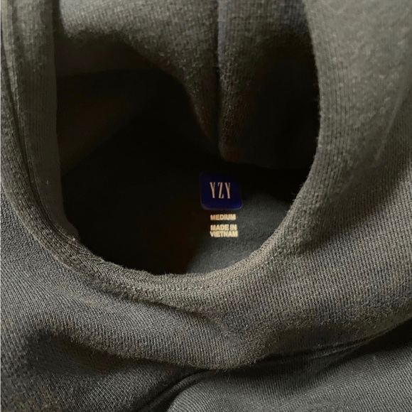 Yeezy Gap Engineered by Balenciaga Dove Hoodie - Picture 4 of 8